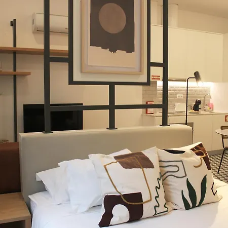 アパート Modern Flat Near Trindade By Lovelystay ポルト